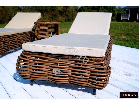 Шезлонг  + столик "МОККА МАЙОРКА" (MOKKA MAJORKA) искусственный ротанг Капучино